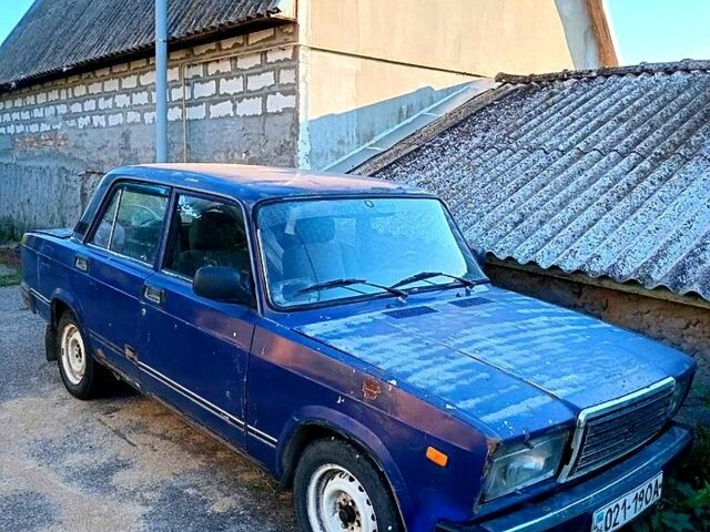 Синий ВАЗ 2107, объемом двигателя 1.3 л и пробегом 205 тыс. км за 400 $, фото 1 на Automoto.ua