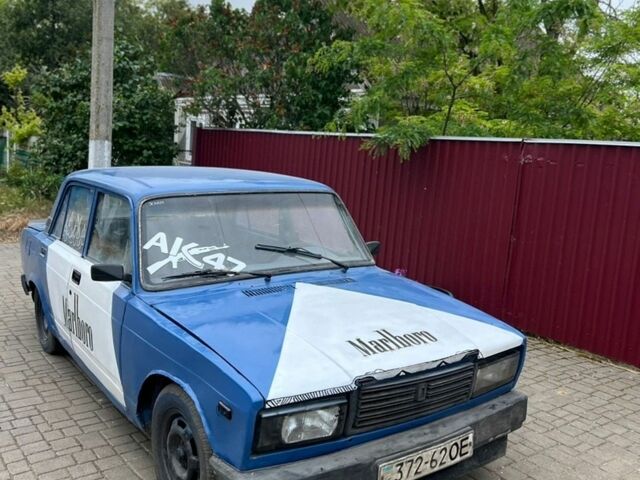 Синий ВАЗ 2107, объемом двигателя 1.5 л и пробегом 10 тыс. км за 600 $, фото 1 на Automoto.ua