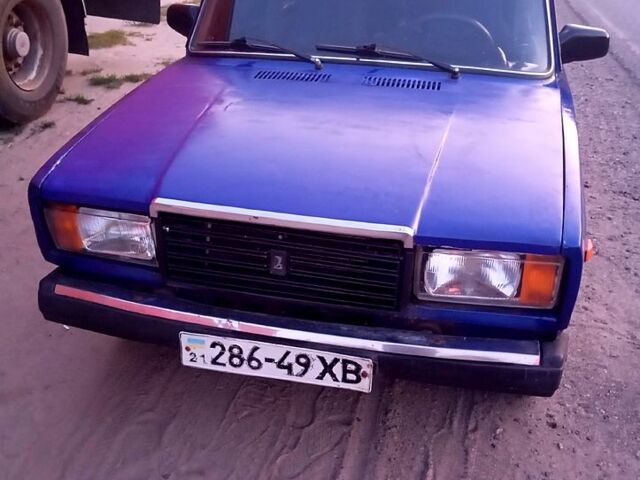 Синій ВАЗ 2107, об'ємом двигуна 1.5 л та пробігом 300 тис. км за 900 $, фото 1 на Automoto.ua