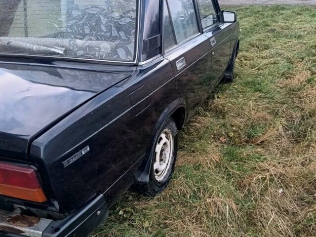 Синий ВАЗ 2107, объемом двигателя 1.3 л и пробегом 200 тыс. км за 600 $, фото 1 на Automoto.ua