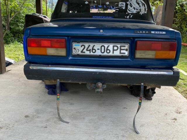 Синий ВАЗ 2107, объемом двигателя 0 л и пробегом 57 тыс. км за 27000 $, фото 1 на Automoto.ua