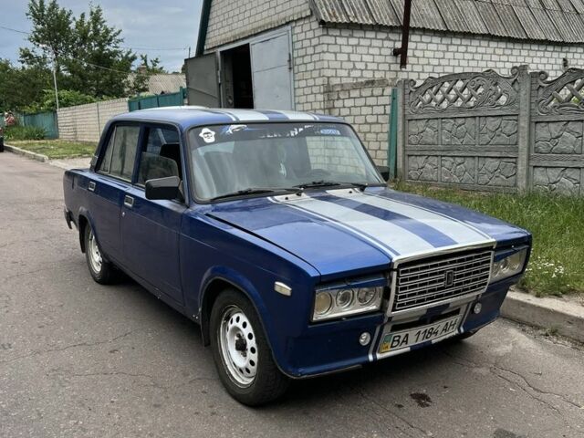 Синий ВАЗ 2107, объемом двигателя 1.3 л и пробегом 200 тыс. км за 408 $, фото 1 на Automoto.ua