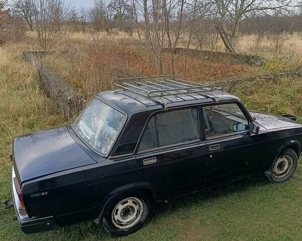 Синій ВАЗ 2107, об'ємом двигуна 1.3 л та пробігом 200 тис. км за 900 $, фото 1 на Automoto.ua