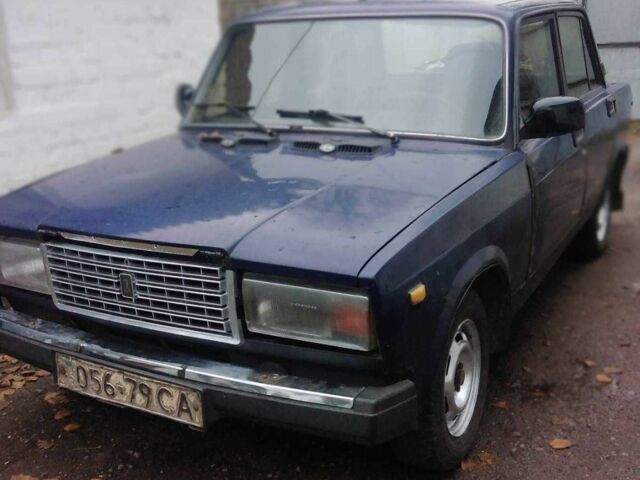 Синій ВАЗ 2107, об'ємом двигуна 1.5 л та пробігом 300 тис. км за 650 $, фото 1 на Automoto.ua