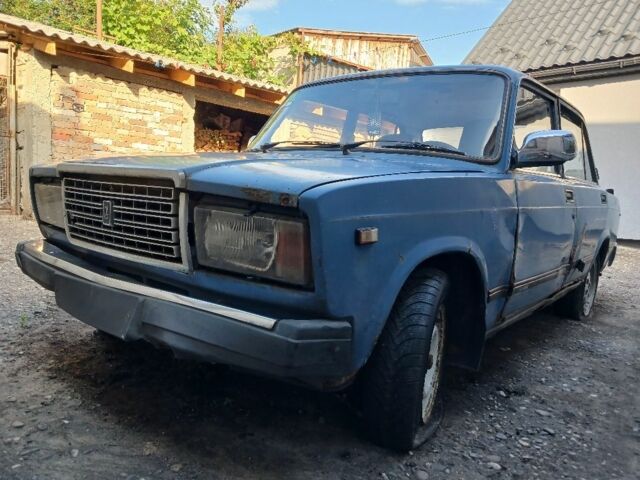 Синий ВАЗ 2107, объемом двигателя 1.3 л и пробегом 38 тыс. км за 451 $, фото 1 на Automoto.ua