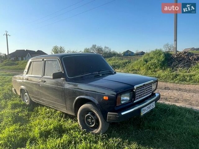 Синий ВАЗ 2107, объемом двигателя 1.5 л и пробегом 18 тыс. км за 750 $, фото 1 на Automoto.ua