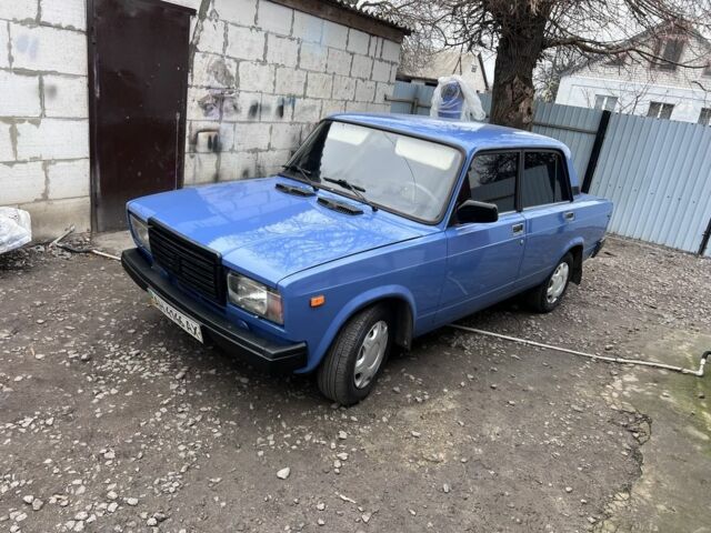 Синий ВАЗ 2107, объемом двигателя 1.5 л и пробегом 130 тыс. км за 799 $, фото 1 на Automoto.ua