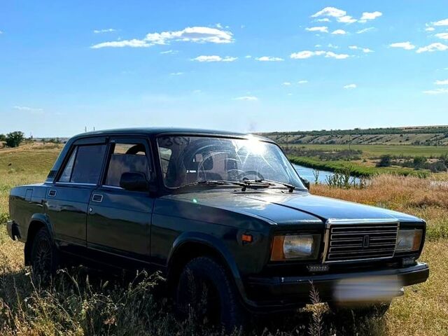 Синій ВАЗ 2107, об'ємом двигуна 1.5 л та пробігом 150 тис. км за 1550 $, фото 1 на Automoto.ua