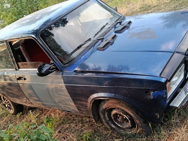 Синий ВАЗ 2107, объемом двигателя 0 л и пробегом 100 тыс. км за 268 $, фото 1 на Automoto.ua