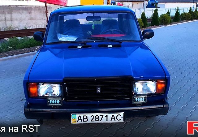 Синій ВАЗ 2107, об'ємом двигуна 1.3 л та пробігом 0 тис. км за 850 $, фото 1 на Automoto.ua