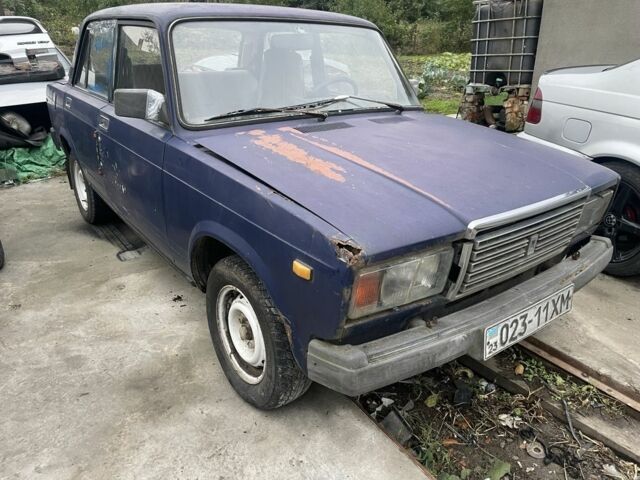 Синий ВАЗ 2107, объемом двигателя 1.5 л и пробегом 120 тыс. км за 399 $, фото 1 на Automoto.ua