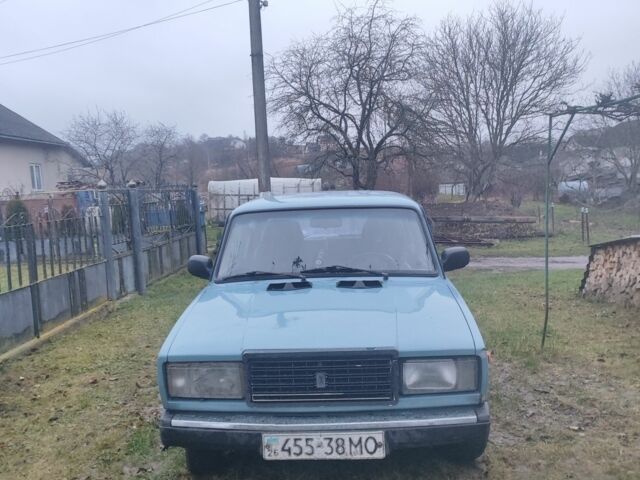 Синий ВАЗ 2107, объемом двигателя 5 л и пробегом 111 тыс. км за 950 $, фото 1 на Automoto.ua