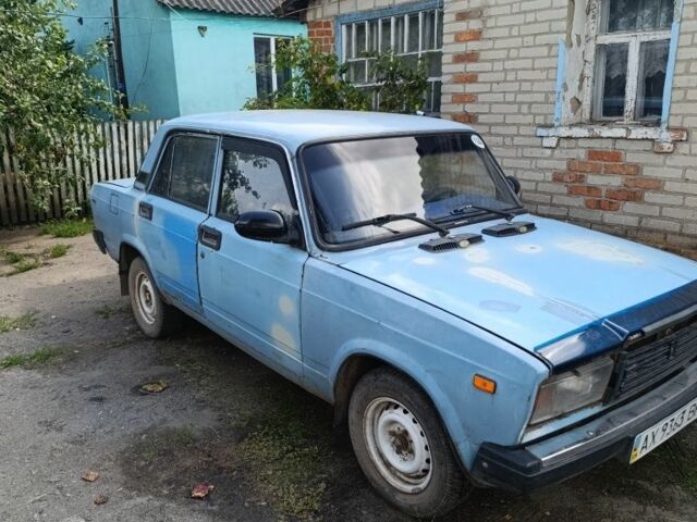 Синий ВАЗ 2107, объемом двигателя 1 л и пробегом 70 тыс. км за 601 $, фото 1 на Automoto.ua