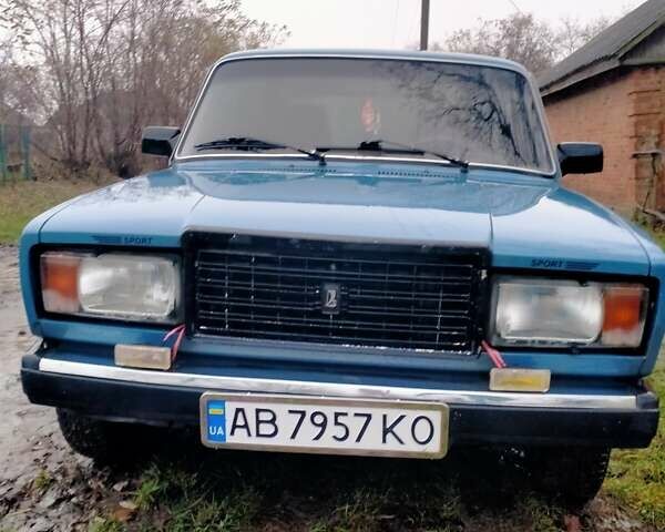 Синий ВАЗ 2107, объемом двигателя 1.5 л и пробегом 100 тыс. км за 1000 $, фото 1 на Automoto.ua