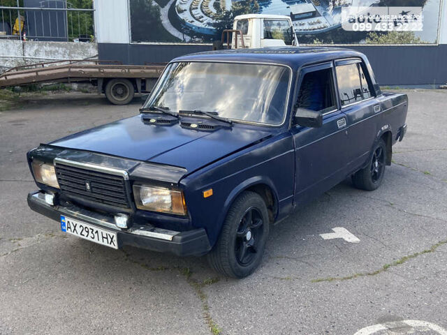 Синій ВАЗ 2107, об'ємом двигуна 1.5 л та пробігом 200 тис. км за 999 $, фото 1 на Automoto.ua