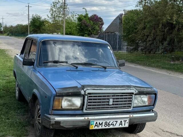Синий ВАЗ 2107, объемом двигателя 1.3 л и пробегом 270 тыс. км за 385 $, фото 1 на Automoto.ua