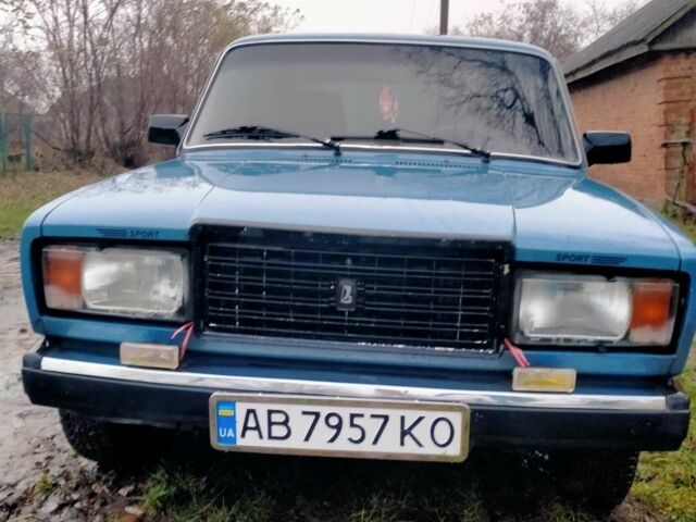Синій ВАЗ 2107, об'ємом двигуна 1.5 л та пробігом 100 тис. км за 1000 $, фото 1 на Automoto.ua