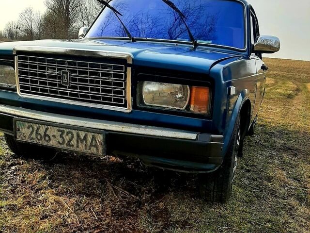Синий ВАЗ 2107, объемом двигателя 1.5 л и пробегом 300 тыс. км за 1300 $, фото 1 на Automoto.ua
