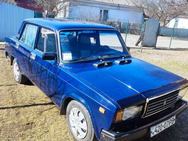 Синій ВАЗ 2107, об'ємом двигуна 1.3 л та пробігом 30 тис. км за 950 $, фото 1 на Automoto.ua