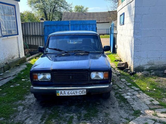 Синій ВАЗ 2107, об'ємом двигуна 1.3 л та пробігом 210 тис. км за 550 $, фото 1 на Automoto.ua