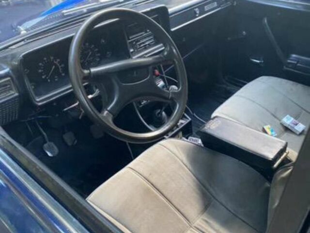 Синий ВАЗ 2107, объемом двигателя 1.5 л и пробегом 130 тыс. км за 800 $, фото 1 на Automoto.ua