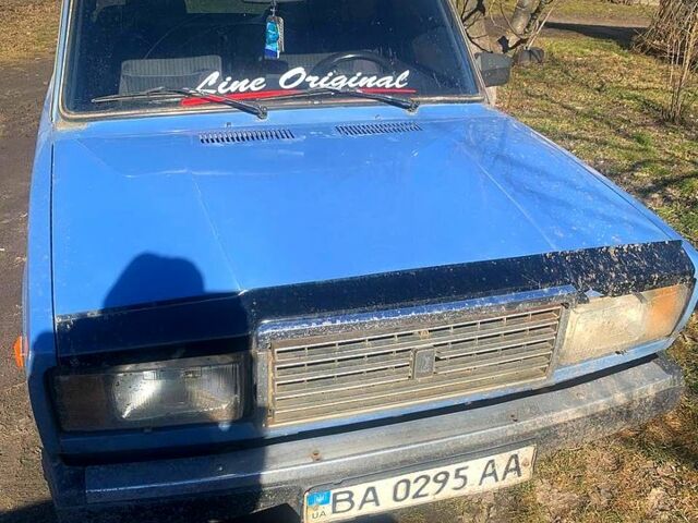 Синий ВАЗ 2107, объемом двигателя 1.5 л и пробегом 0 тыс. км за 680 $, фото 1 на Automoto.ua