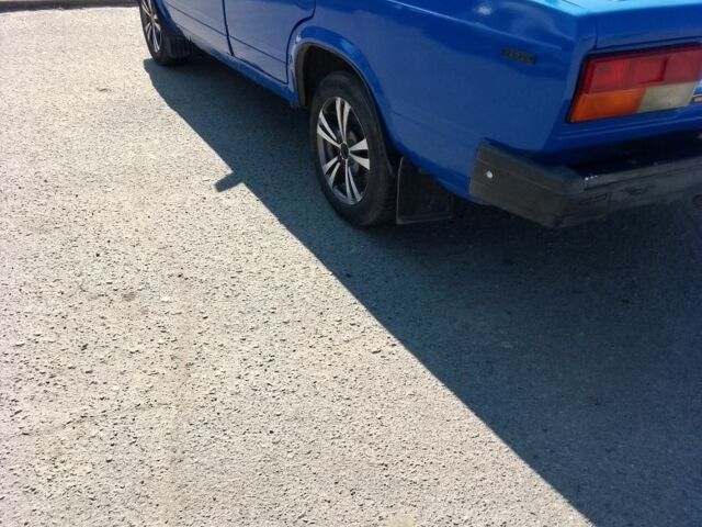 Синій ВАЗ 2107, об'ємом двигуна 0 л та пробігом 100 тис. км за 600 $, фото 1 на Automoto.ua