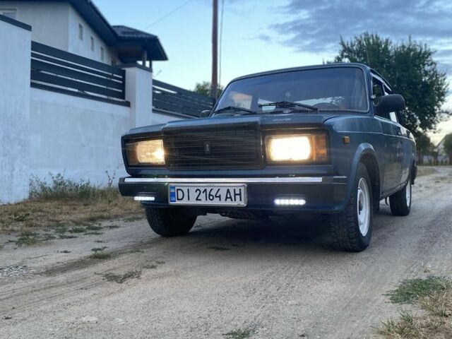 Синий ВАЗ 2107, объемом двигателя 1.5 л и пробегом 35 тыс. км за 563 $, фото 1 на Automoto.ua