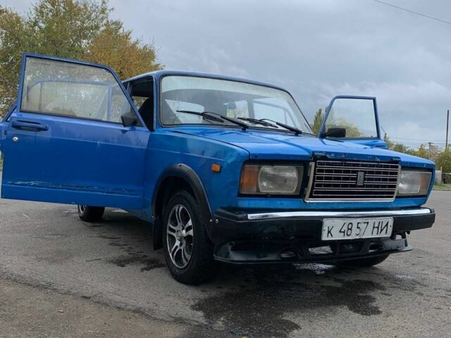 Синій ВАЗ 2107, об'ємом двигуна 0 л та пробігом 50 тис. км за 565 $, фото 1 на Automoto.ua