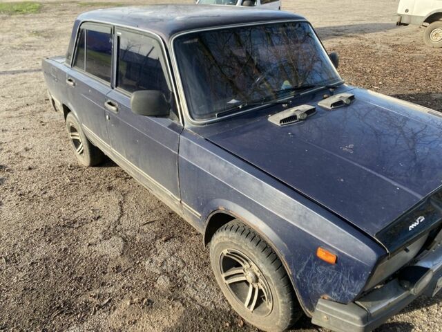 Синій ВАЗ 2107, об'ємом двигуна 0 л та пробігом 200 тис. км за 828 $, фото 1 на Automoto.ua