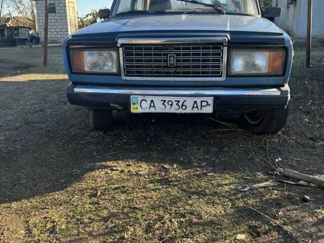 Синий ВАЗ 2107, объемом двигателя 0 л и пробегом 500 тыс. км за 238 $, фото 1 на Automoto.ua
