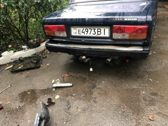 Синий ВАЗ 2107, объемом двигателя 1.3 л и пробегом 250 тыс. км за 413 $, фото 1 на Automoto.ua