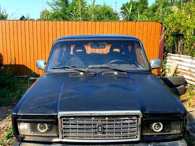 Синий ВАЗ 2107, объемом двигателя 1.5 л и пробегом 222 тыс. км за 850 $, фото 1 на Automoto.ua