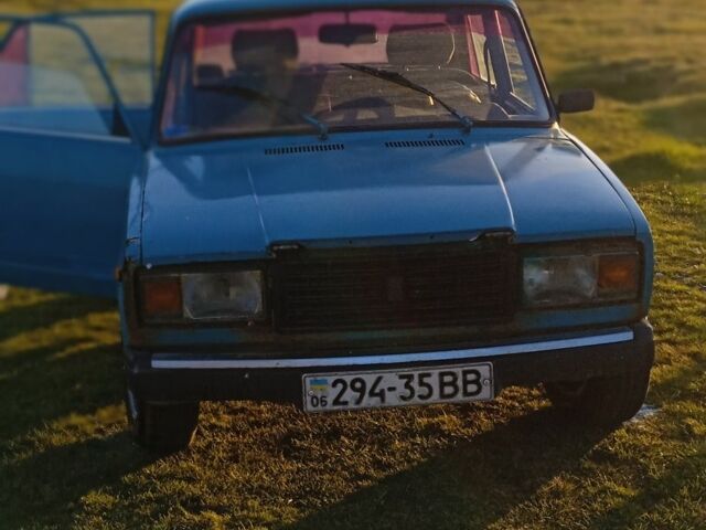 Синий ВАЗ 2107, объемом двигателя 1 л и пробегом 3 тыс. км за 298 $, фото 1 на Automoto.ua