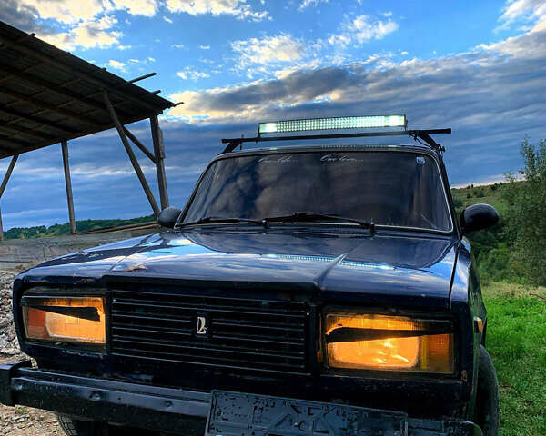 Синій ВАЗ 2107, об'ємом двигуна 1.57 л та пробігом 37 тис. км за 550 $, фото 1 на Automoto.ua