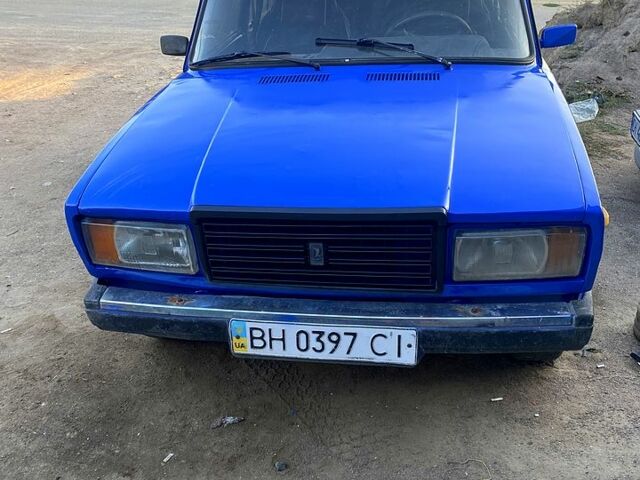 Синій ВАЗ 2107, об'ємом двигуна 1.5 л та пробігом 100 тис. км за 600 $, фото 1 на Automoto.ua