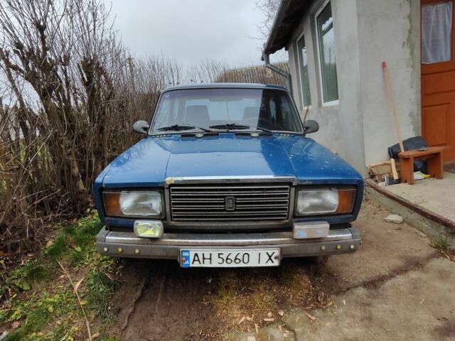 Синій ВАЗ 2107, об'ємом двигуна 1.5 л та пробігом 200 тис. км за 285 $, фото 1 на Automoto.ua