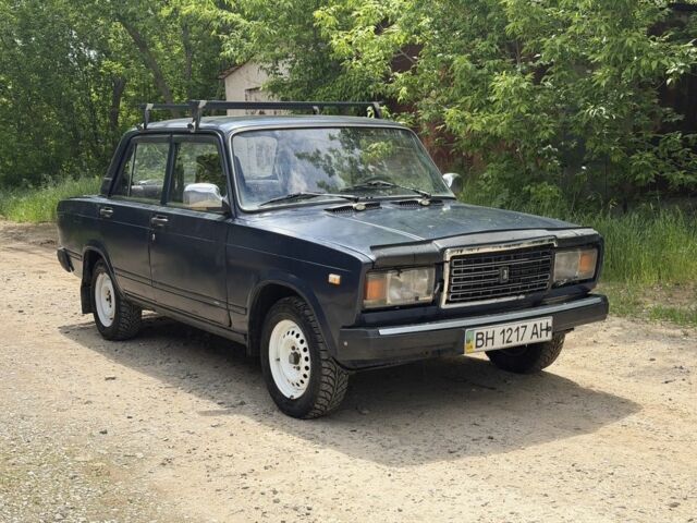 Синий ВАЗ 2107, объемом двигателя 1.5 л и пробегом 2 тыс. км за 750 $, фото 1 на Automoto.ua