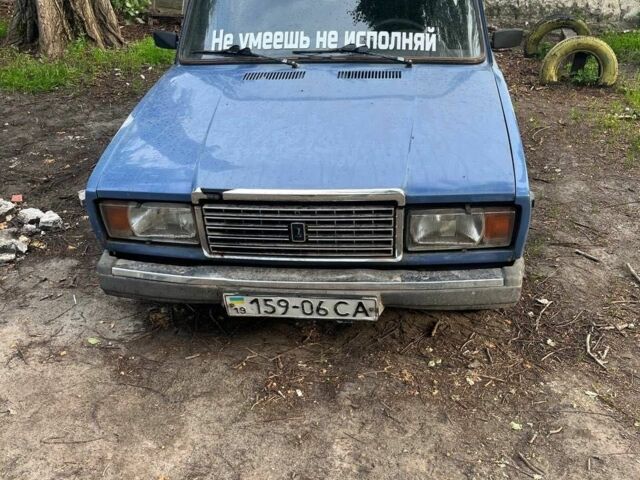 Синий ВАЗ 2107, объемом двигателя 0 л и пробегом 999 тыс. км за 453 $, фото 1 на Automoto.ua
