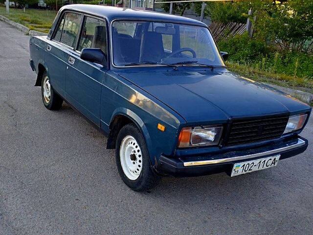 Синий ВАЗ 2107, объемом двигателя 1.5 л и пробегом 168 тыс. км за 980 $, фото 1 на Automoto.ua