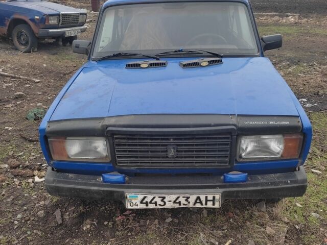 Синий ВАЗ 2107, объемом двигателя 1.5 л и пробегом 230 тыс. км за 700 $, фото 1 на Automoto.ua