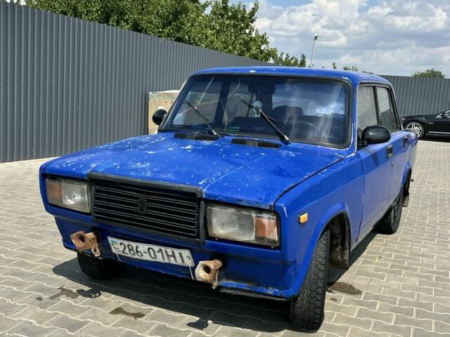 Синий ВАЗ 2107, объемом двигателя 1.3 л и пробегом 3 тыс. км за 562 $, фото 1 на Automoto.ua