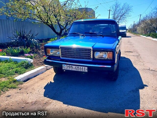 Синій ВАЗ 2107, об'ємом двигуна 1.5 л та пробігом 150 тис. км за 1700 $, фото 1 на Automoto.ua
