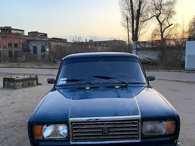 Синий ВАЗ 2107, объемом двигателя 15 л и пробегом 107 тыс. км за 750 $, фото 1 на Automoto.ua