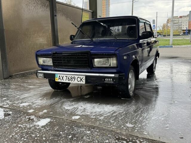 Синий ВАЗ 2107, объемом двигателя 1.8 л и пробегом 3 тыс. км за 560 $, фото 1 на Automoto.ua