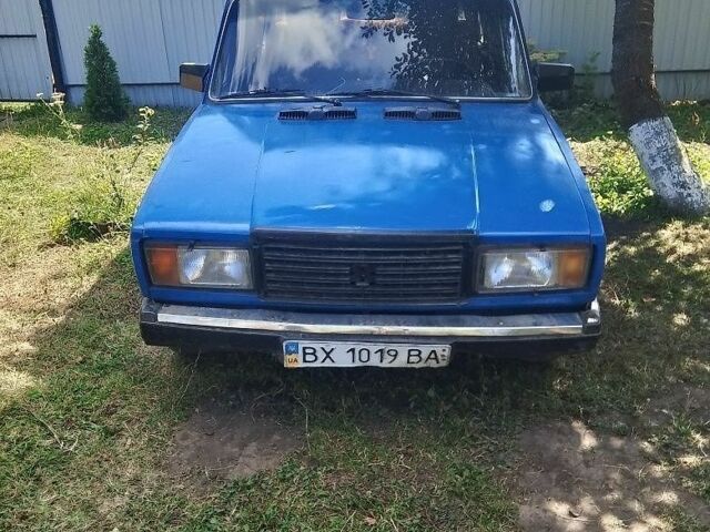 Синій ВАЗ 2107, об'ємом двигуна 1.5 л та пробігом 98 тис. км за 426 $, фото 1 на Automoto.ua