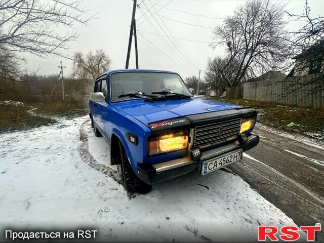 Синий ВАЗ 2107, объемом двигателя 1.5 л и пробегом 0 тыс. км за 650 $, фото 1 на Automoto.ua