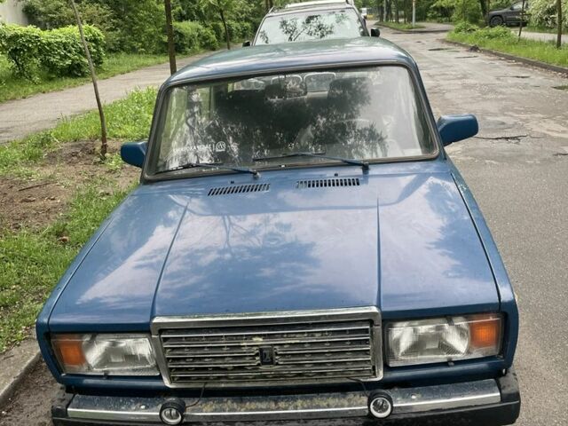 Синий ВАЗ 2107, объемом двигателя 1.5 л и пробегом 100 тыс. км за 750 $, фото 1 на Automoto.ua