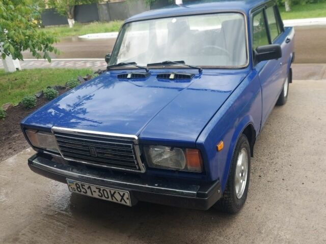 Синий ВАЗ 2107, объемом двигателя 1.3 л и пробегом 57 тыс. км за 1500 $, фото 1 на Automoto.ua