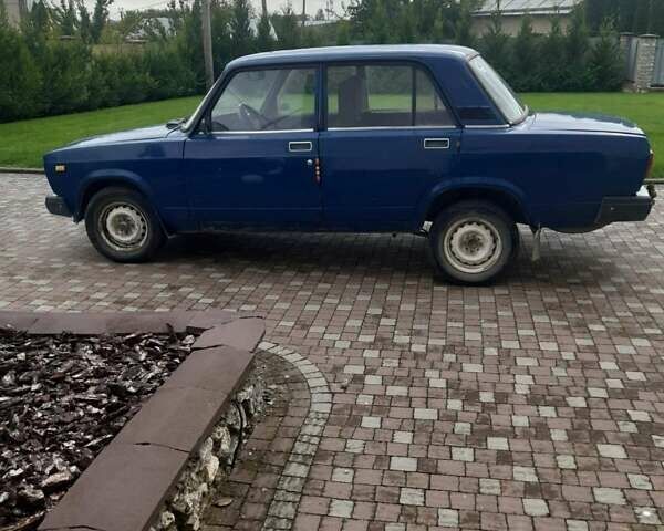 ВАЗ 2107 2001 в Тернополе на Automoto.ua Синий ВАЗ 2107, объемом двигателя 0 л и пробегом 85 тыс. км за 800 $, фото 1 на Automoto.ua